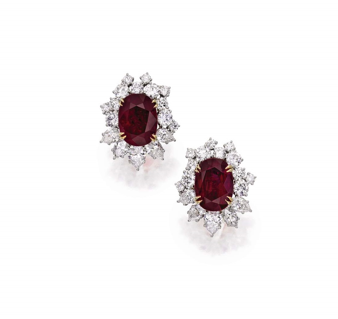 Spring Jewelry Sales Were In Full Bloom The Fine Art Group   Harry Winston Earrings Hi Res 2 